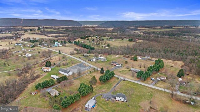 635 NEWPORT RD, Duncannon, PA 17020