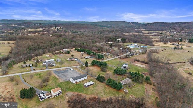 635 NEWPORT RD, Duncannon, PA 17020