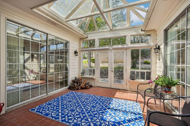 106 St Andrews Loop, Kerrville, TX 78028