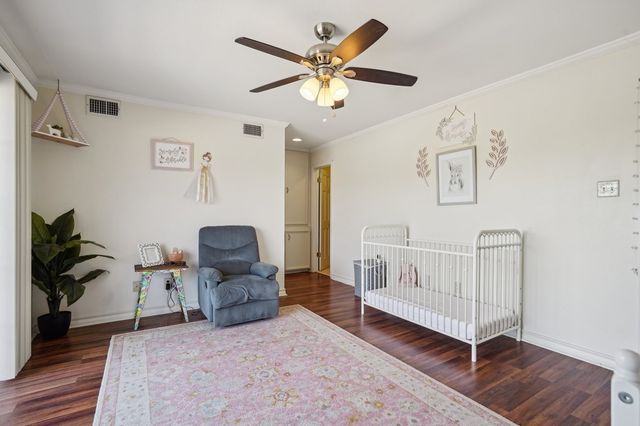 106 St Andrews Loop, Kerrville, TX 78028