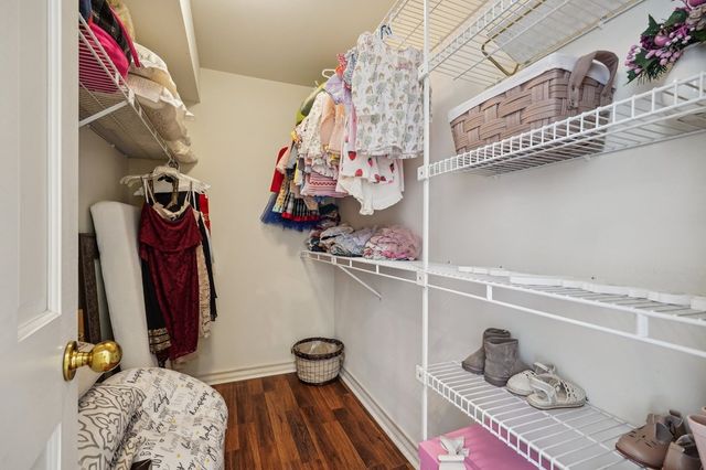 106 St Andrews Loop, Kerrville, TX 78028