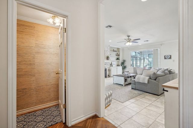 106 St Andrews Loop, Kerrville, TX 78028