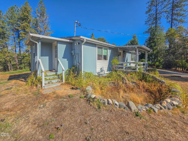 3757 Russell Road, Grants Pass, OR 97526