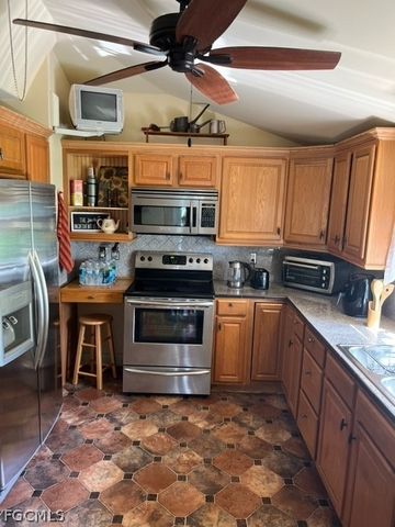 2579 2nd ST, Fort Myers, FL 33901