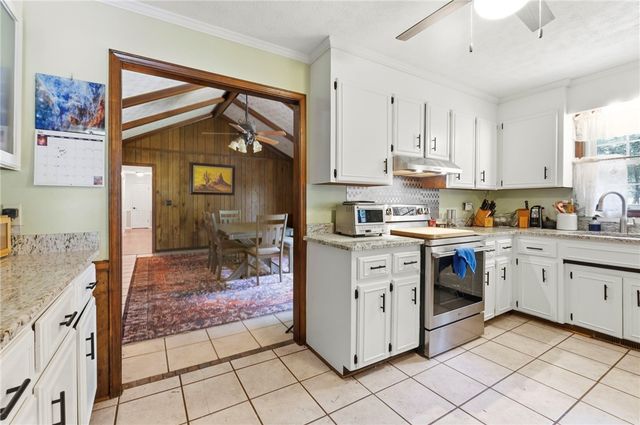 200 Pine Wood Drive, Greenville, SC 29607