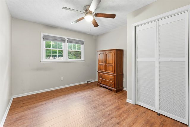 200 Pine Wood Drive, Greenville, SC 29607
