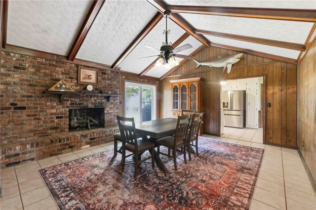 200 Pine Wood Drive, Greenville, SC 29607