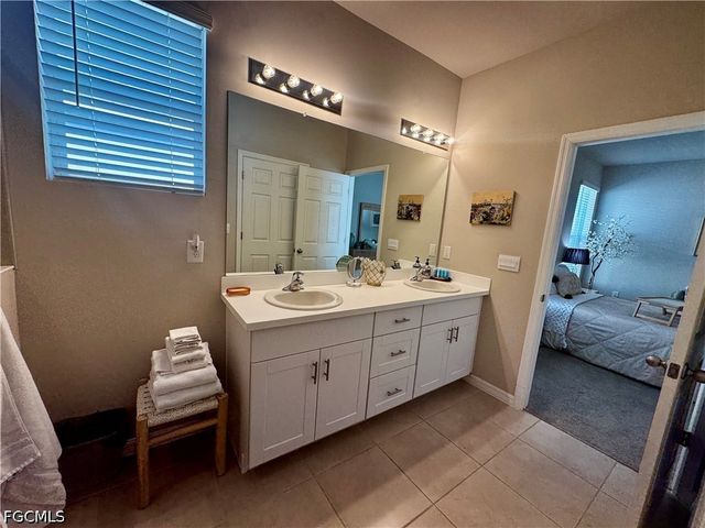 882 Friendship CIR, Labelle, FL 33935