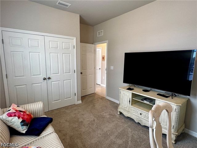 882 Friendship CIR, Labelle, FL 33935