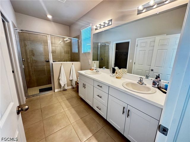 882 Friendship CIR, Labelle, FL 33935
