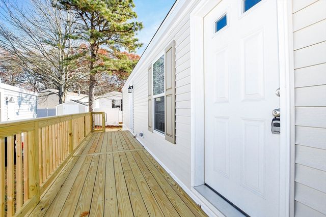 3040 Cranberry Hwy 32, Wareham, MA 02538