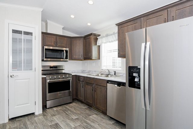 3040 Cranberry Hwy 32, Wareham, MA 02538