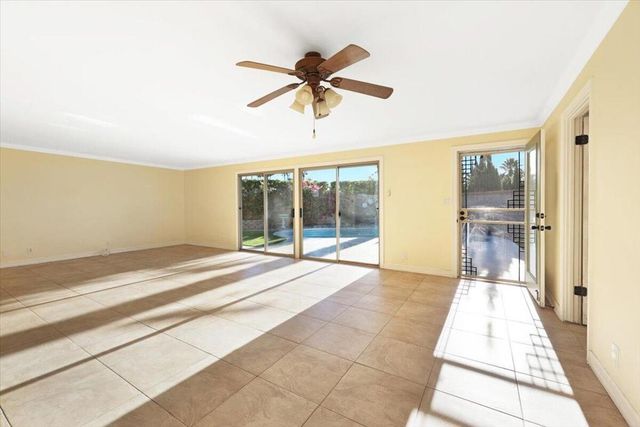 1617 E Paseo El Mirador, Palm Springs, CA 92262