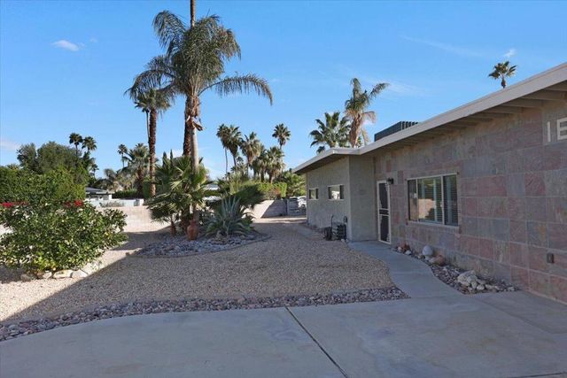 1617 E Paseo El Mirador, Palm Springs, CA 92262