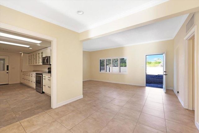 1617 E Paseo El Mirador, Palm Springs, CA 92262