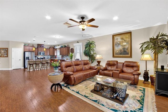 5242 FALLEN LEAF DRIVE, Riverview, FL 33578