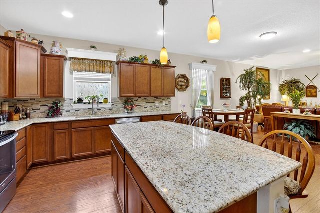 5242 FALLEN LEAF DRIVE, Riverview, FL 33578