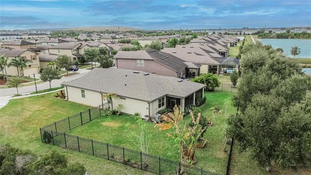 5242 FALLEN LEAF DRIVE, Riverview, FL 33578