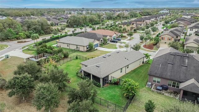 5242 FALLEN LEAF DRIVE, Riverview, FL 33578