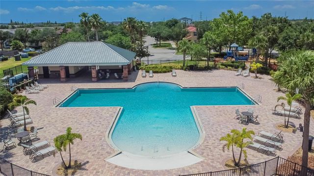 5242 FALLEN LEAF DRIVE, Riverview, FL 33578