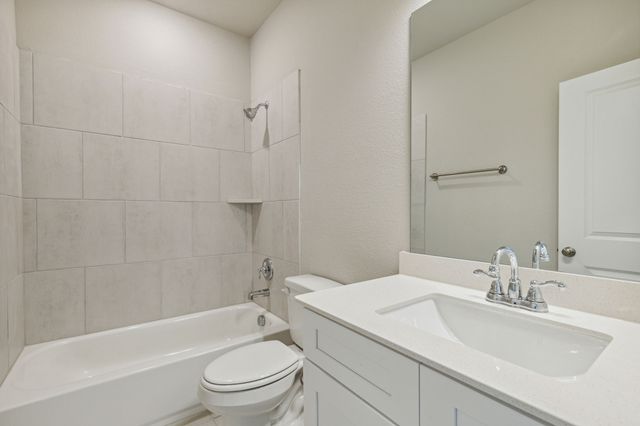 625 Hutchinson Lane, Lewisville, TX 75077
