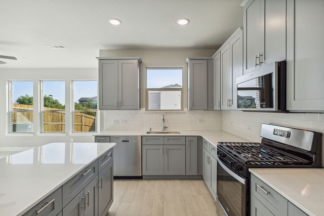 625 Hutchinson Lane, Lewisville, TX 75077
