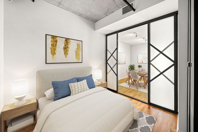 700 W Van Buren Street 1409, Chicago, IL 60607