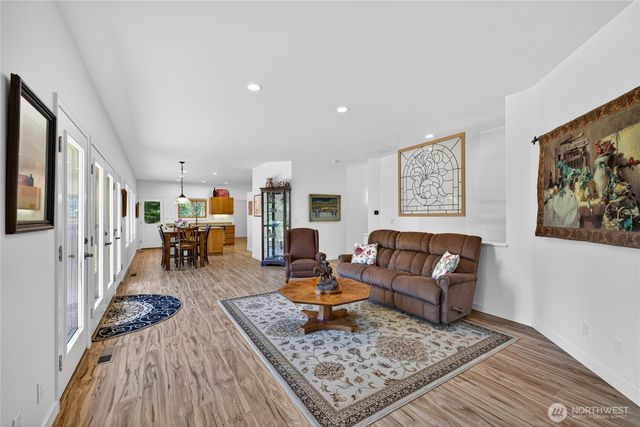 146 E Welcher Road, Coupeville, WA 98239