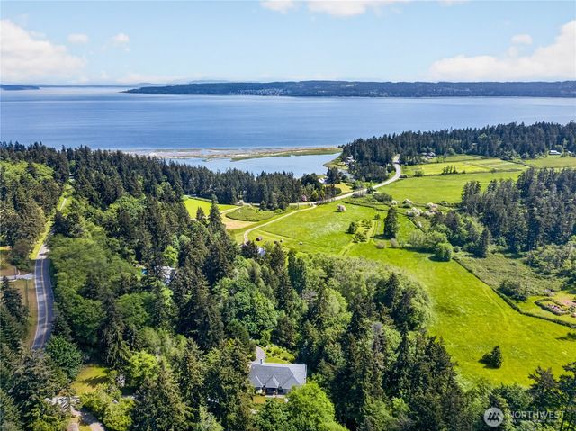 146 E Welcher Road, Coupeville, WA 98239