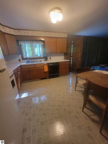 149 Deer Run Drive, Au Gres, MI 48703