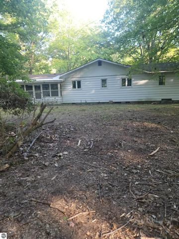 149 Deer Run Drive, Au Gres, MI 48703