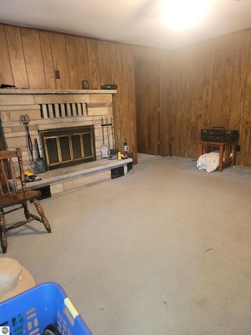 149 Deer Run Drive, Au Gres, MI 48703