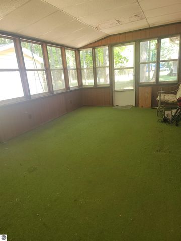 149 Deer Run Drive, Au Gres, MI 48703