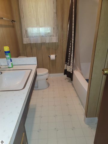 149 Deer Run Drive, Au Gres, MI 48703