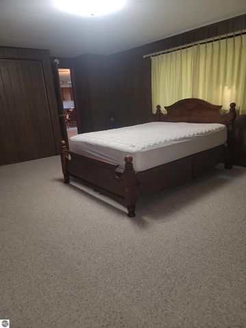 149 Deer Run Drive, Au Gres, MI 48703