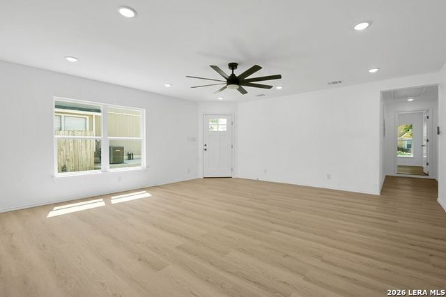 7530 ORIENTAL TRL, San Antonio, TX 78244