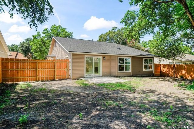 7530 ORIENTAL TRL, San Antonio, TX 78244