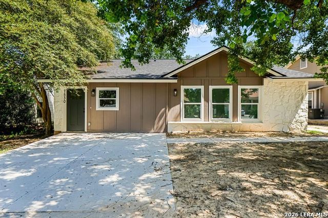 7530 ORIENTAL TRL, San Antonio, TX 78244