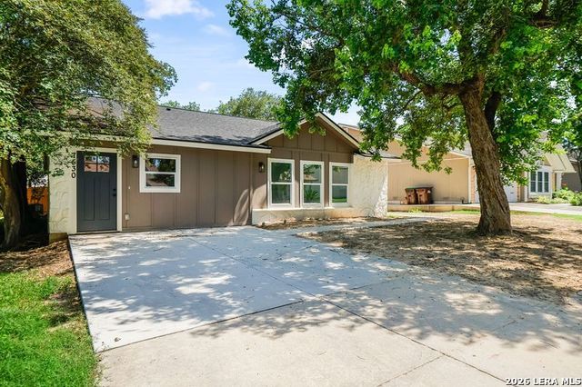7530 ORIENTAL TRL, San Antonio, TX 78244