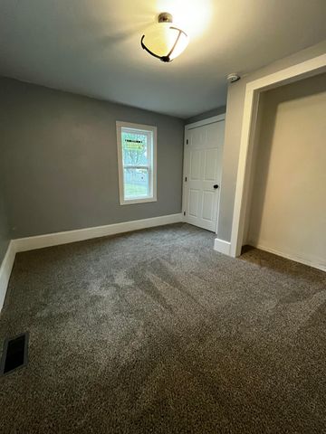 1135 Holt Street, Muskegon, MI 49442