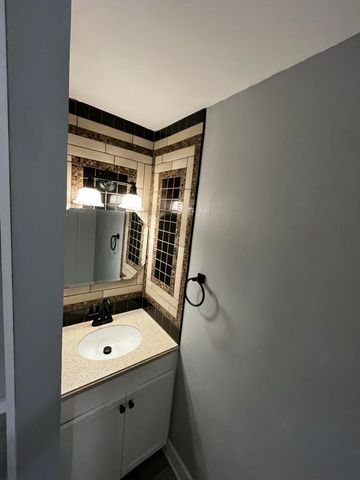 1135 Holt Street, Muskegon, MI 49442