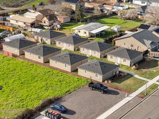634 Colinwood Court, Medford, OR 97501
