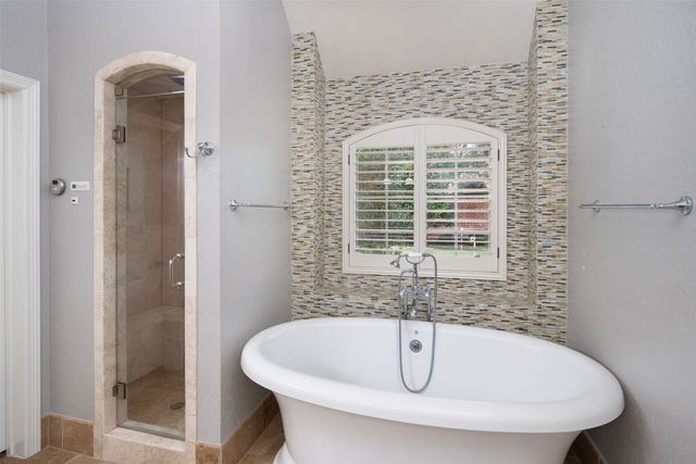 932 Charles River Court, Allen, TX 75013