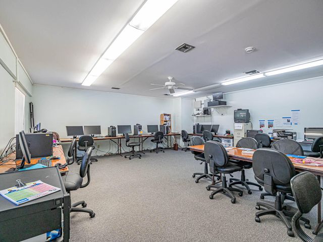 27 Pine Arbor Lane 205, Vero Beach, FL 32962