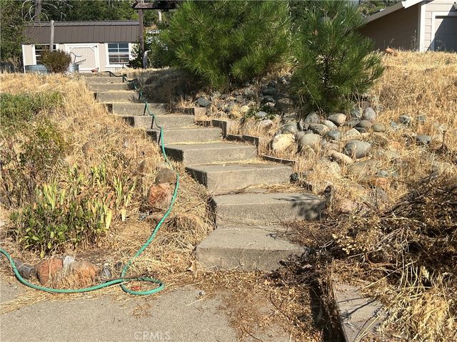 14461 Snead Drive, Cobb, CA 95426