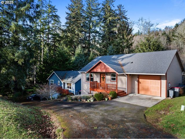 1676 Se 3RD St, Astoria, OR 97103