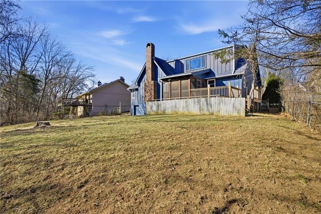 11947 harrison Drive, Kansas City, MO 64146