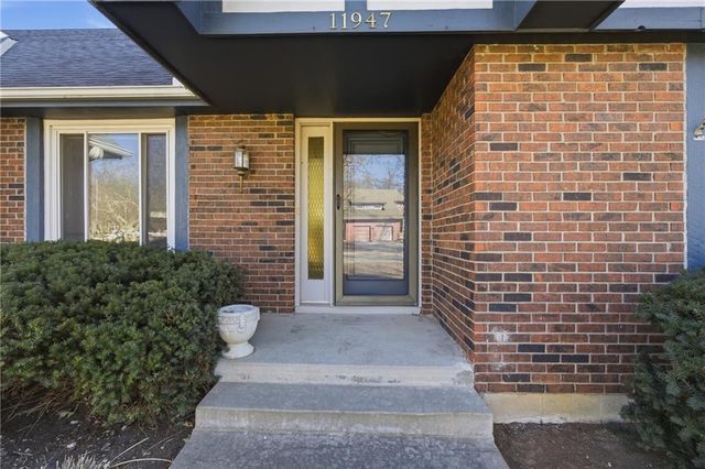 11947 harrison Drive, Kansas City, MO 64146