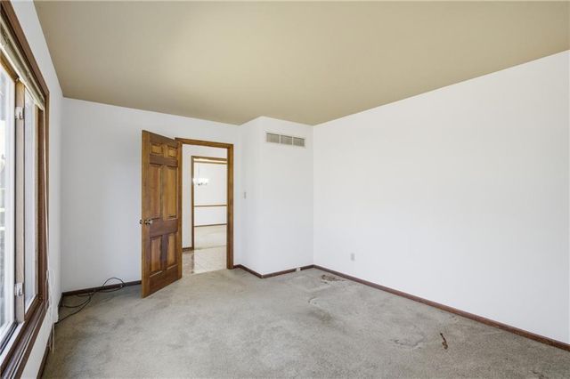 11947 harrison Drive, Kansas City, MO 64146