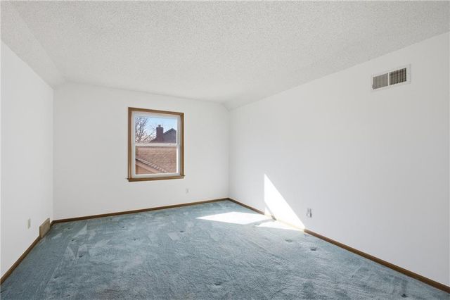 11947 harrison Drive, Kansas City, MO 64146